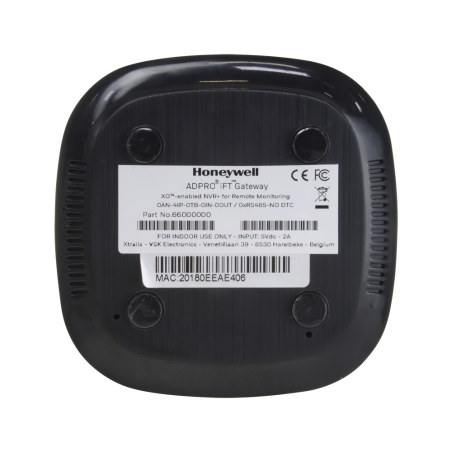 XTL-66000004 - XTRALIS - Adpro iFT Gateway - 4 licenze di analisi video incluse - Memorizzazione locale da 32GB (SD non inclusa)