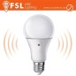 Lampada LED con Doppio Sensore Crepuscolare 9W 3000K Lampada LED con Doppio Sensore Crepuscolare 9W 3000K